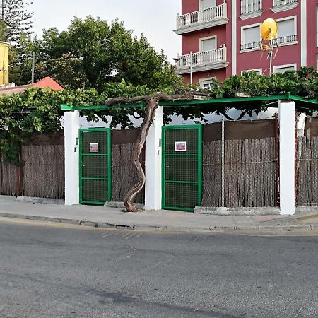 Apartamentos Playa Benitez Сеута Екстериор снимка