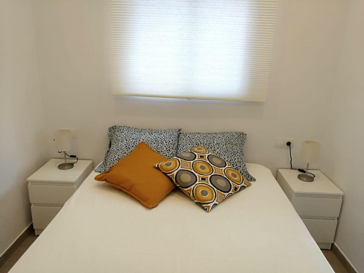 Apartamentos Playa Benitez Сеута Екстериор снимка