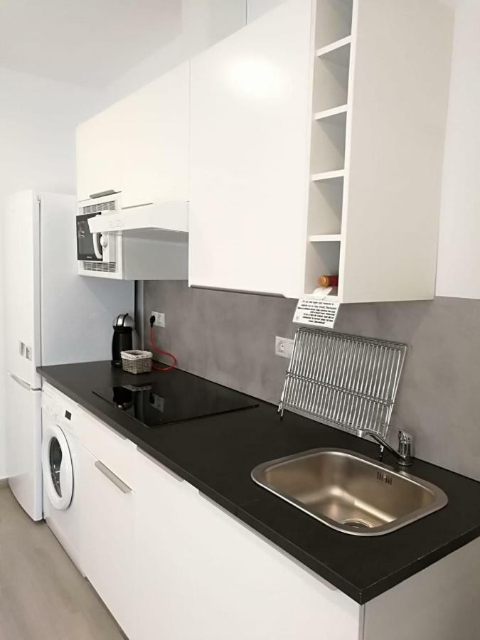 Apartamentos Playa Benitez Сеута Екстериор снимка