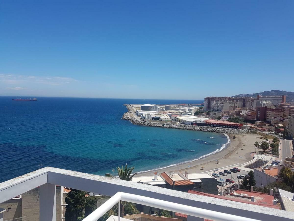 Apartamentos Playa Benitez Сеута Екстериор снимка